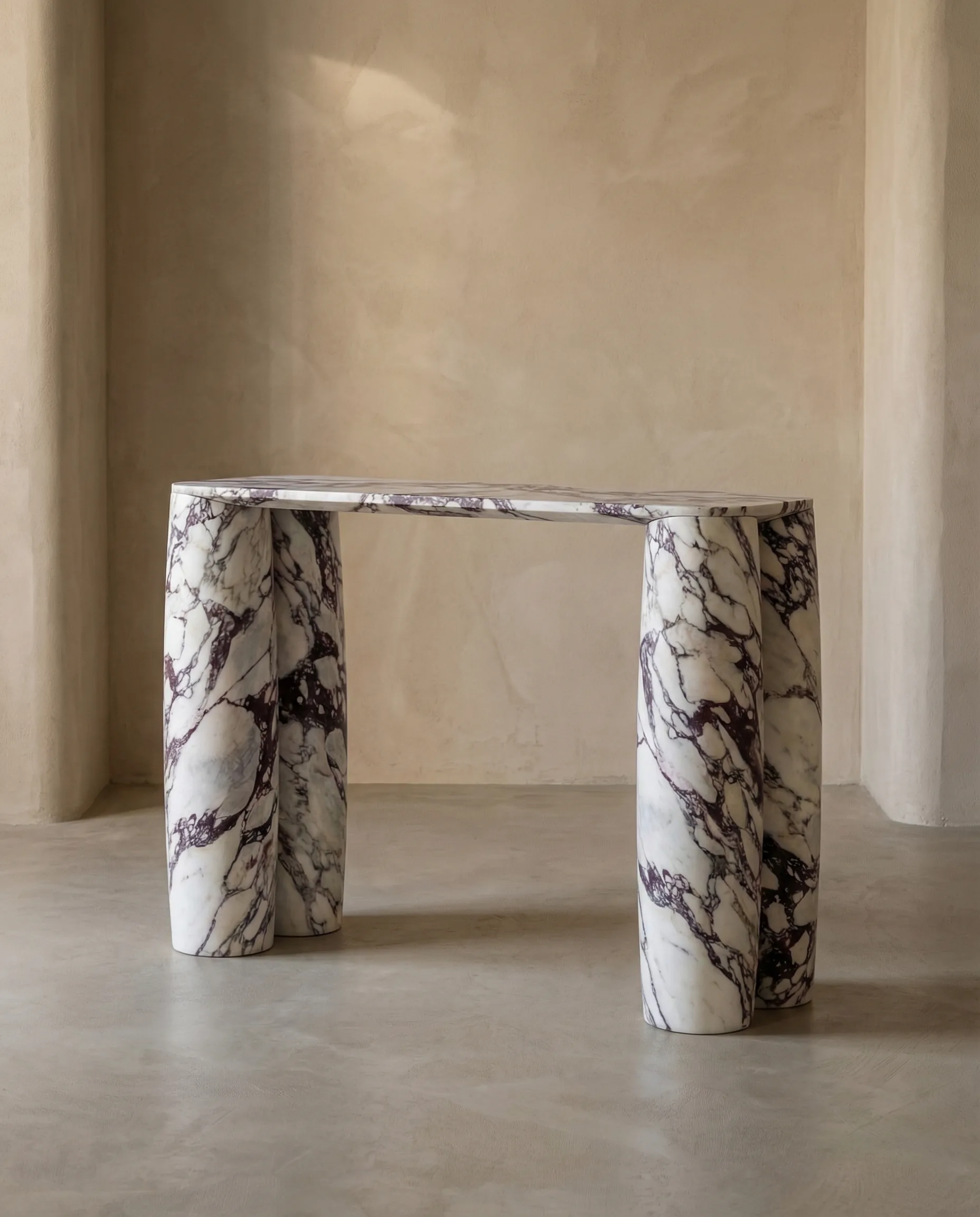 Levante stone surface